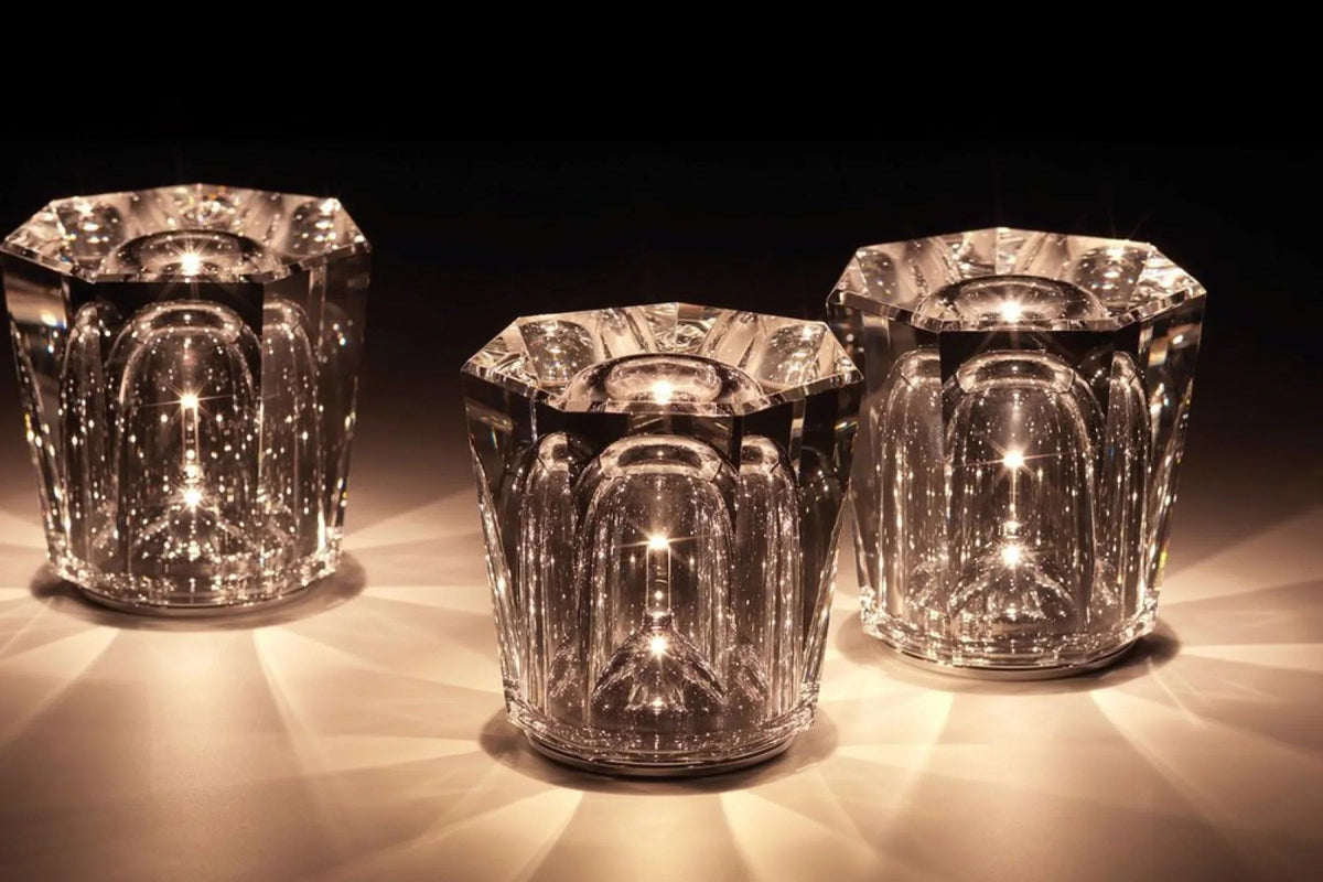 Rechargeable Crystal Table Lamp with Diamond Design - Luxe Edition 15