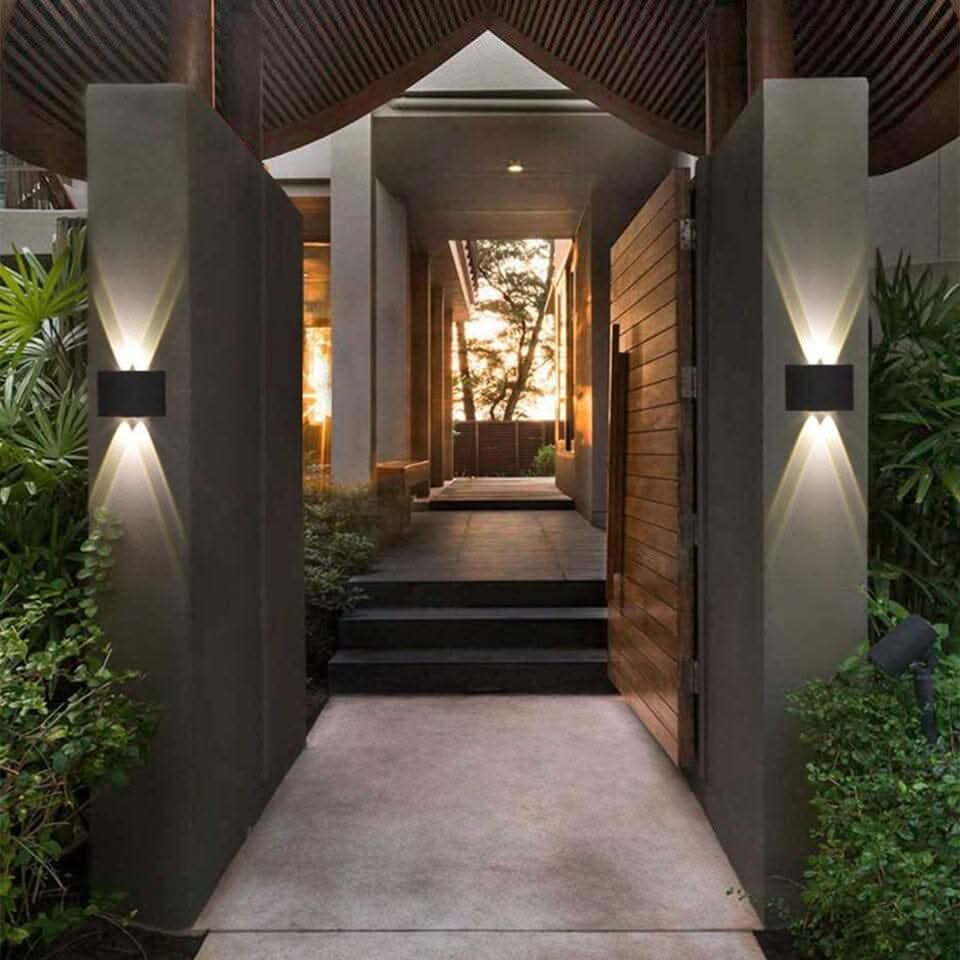 Waterproof LED Outdoor Wall Light – Sleek Aluminum Energy-Saving Fixture 3