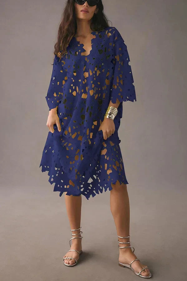 Floral Midi Dress with Eyelet Trim – Maelis