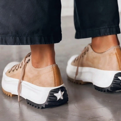 Bettina Platform Shoes 2