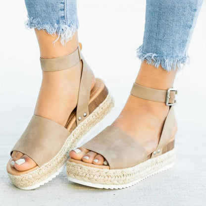 Ladies' wedge espadrille sandals with strap - Livia