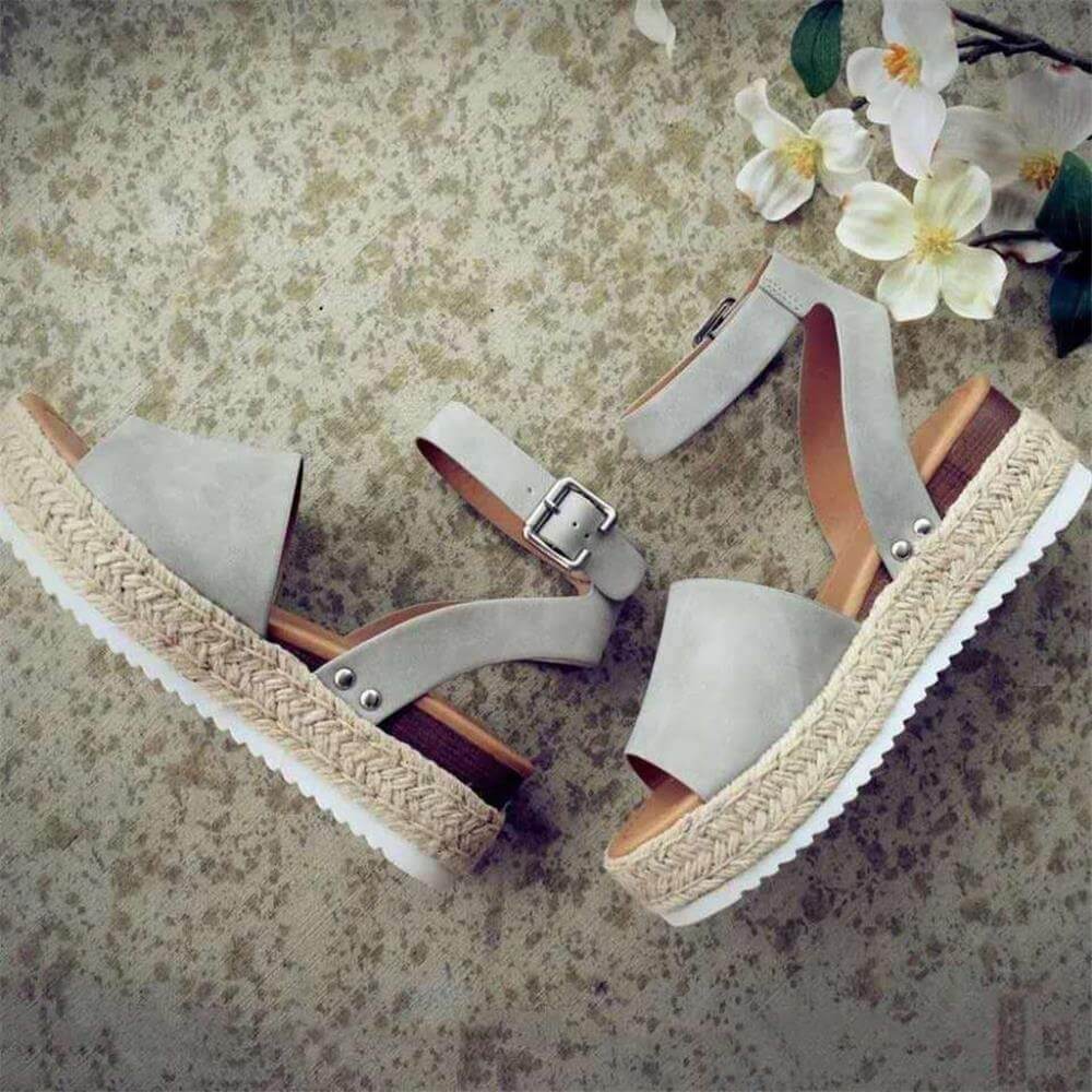 Ladies' wedge espadrille sandals with strap - Livia