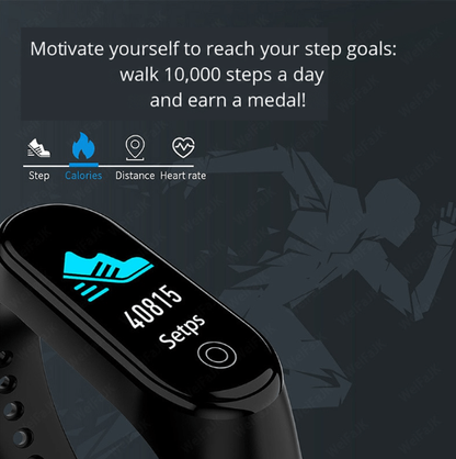 Close-up of the band's screen showing a trainer icon and step count, with a step-goal message 4
