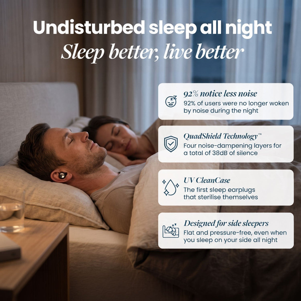 Man wearing a black earplug asleep beside a sleeping woman, with four German benefit panels about noise, layers, UV case and side sleeping. 10