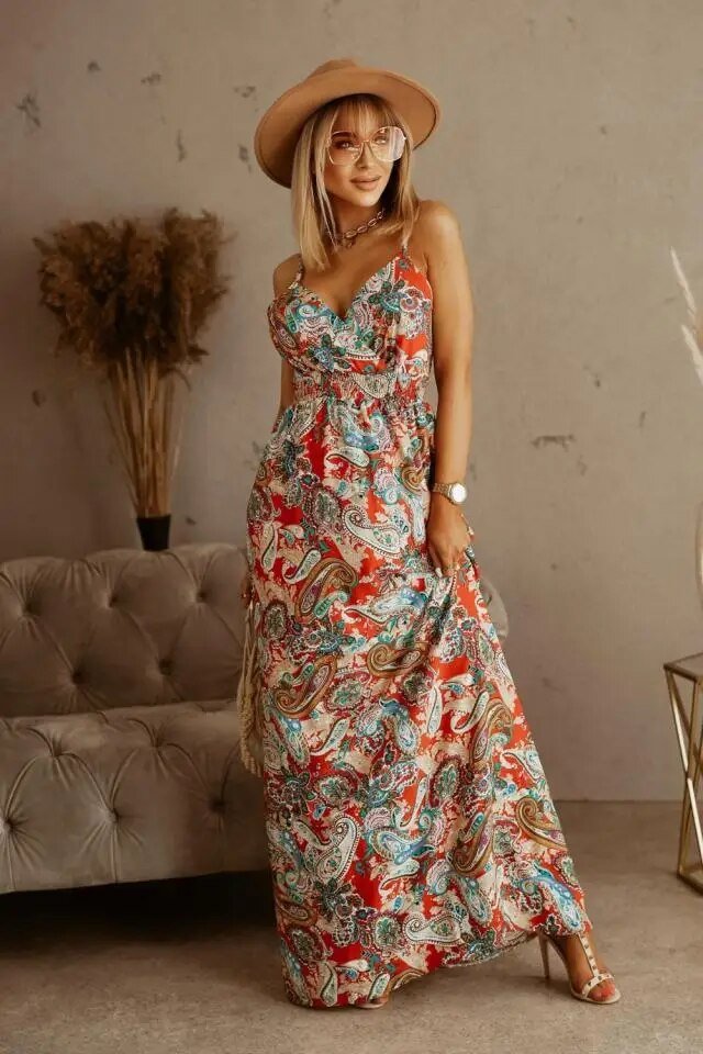 Boho maxi dress with floral pattern for summer - Yara