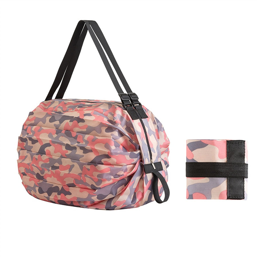 Foldable shopping bag with a large capacity – two for the price of one