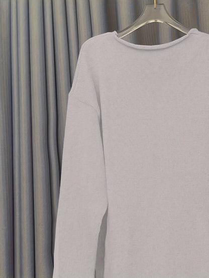 Ladies oversized jumper with V-neck & pattern – Alenia