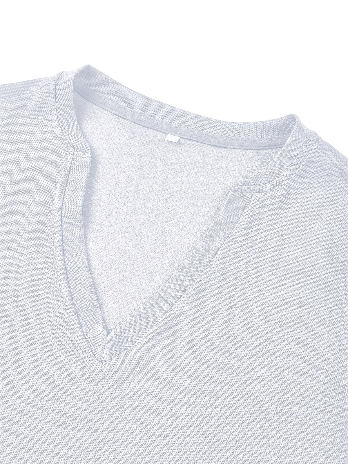 Men's T-shirt with deep V-neck and textured fabric – Rafael