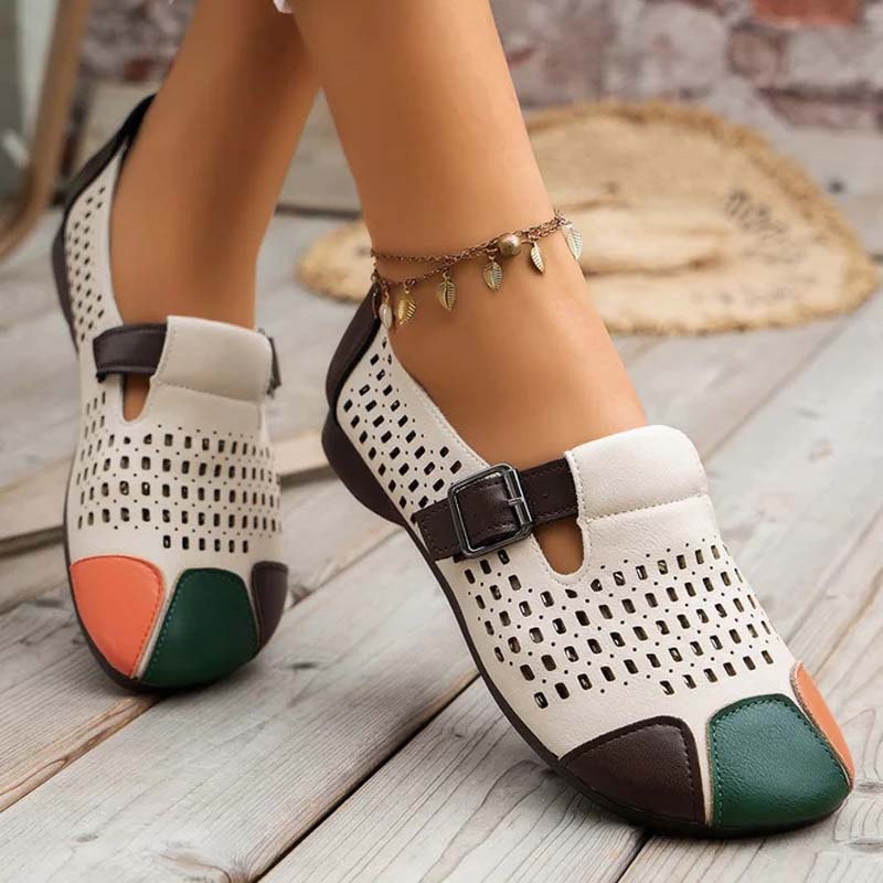 Ladies' autumn sandals with buckle – Zoë
