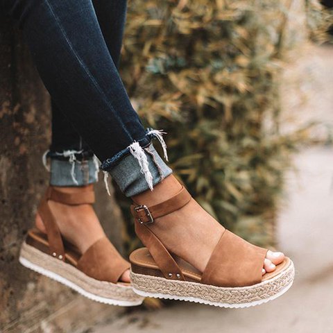Ladies' wedge espadrille sandals with strap - Livia