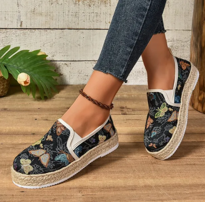 Autumnal espadrilles with floral pattern – Fleur