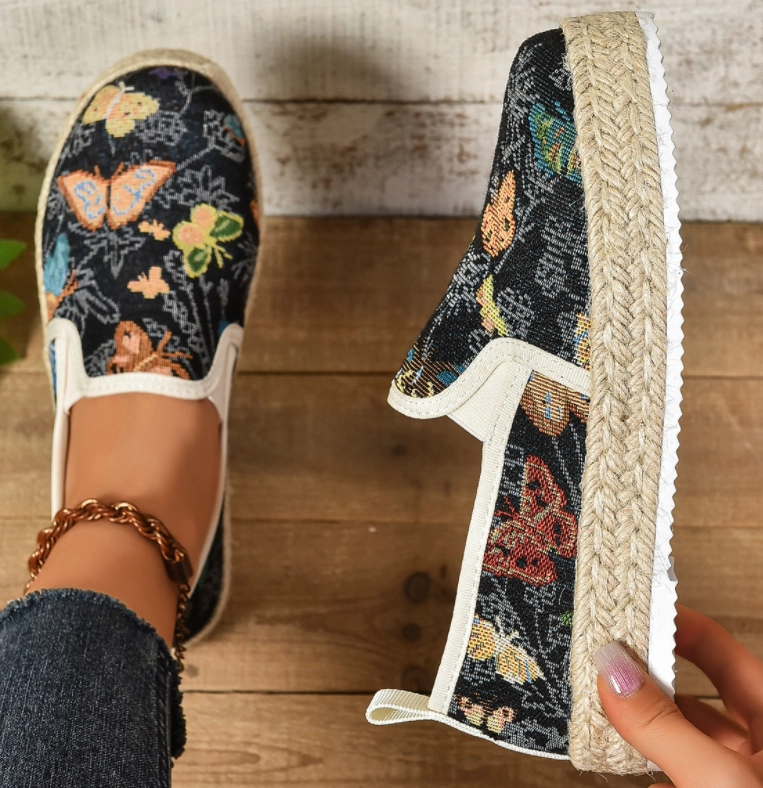 Autumnal espadrilles with floral pattern – Fleur