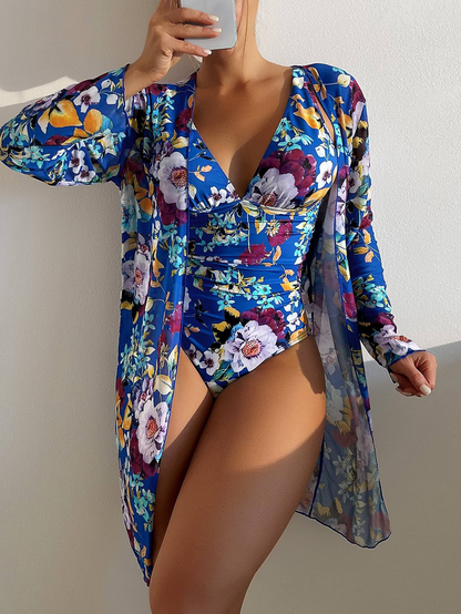 3-piece blue bikini set with a flattering fit – Marisse