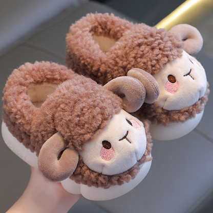 Kids Slippers with Little Sheep – WoollySteps