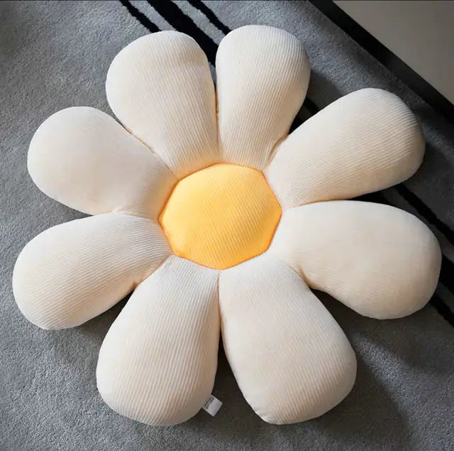 Stylish and Comfortable Flower-Shaped Cushion - Floral Bliss