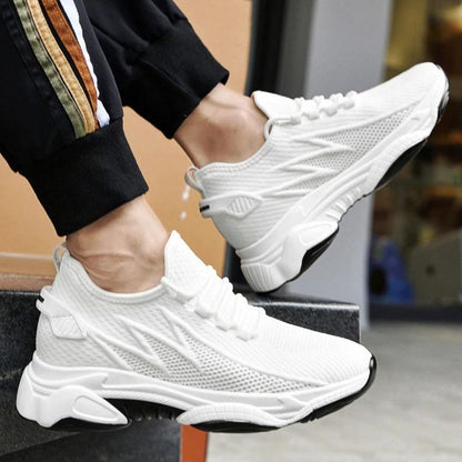 Discreetly stylish men's sneakers – MaxLift Boost