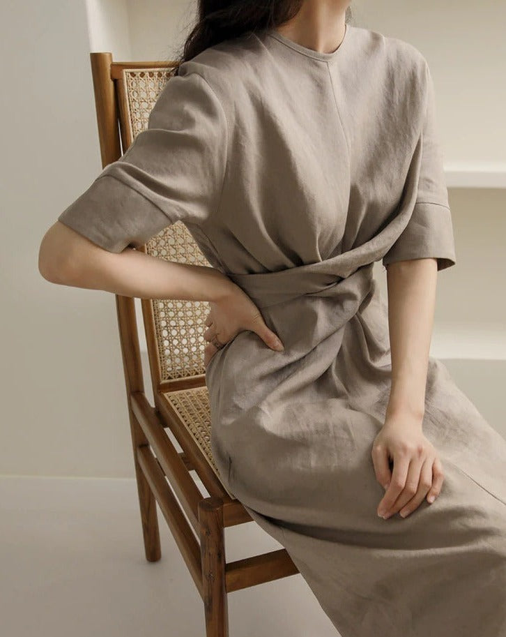 Lightweight khaki autumn dress with adjustable waistband – Isalie
