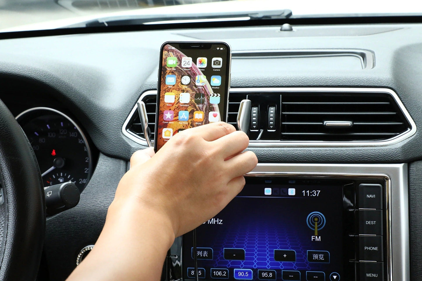 Automatic Phone Holder with Wireless Charger – GripCharge