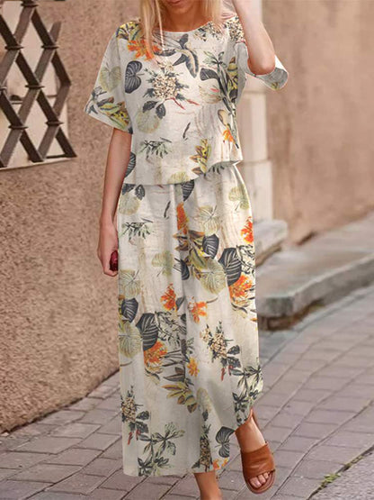 Lightweight two-piece summer outfit made of cotton with a flattering fit – Boho Set Zephyra