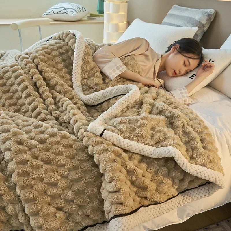 Double-layer Coral Velvet Blanket for Autumn & Winter – TurtleWarm