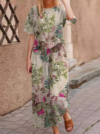 Lightweight two-piece summer outfit made of cotton with a flattering fit – Boho Set Zephyra