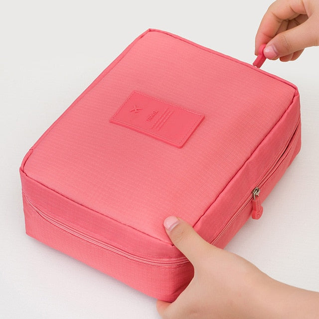 Compact waterproof make-up travel set – 2 for the price of 1 mini make-up storage box