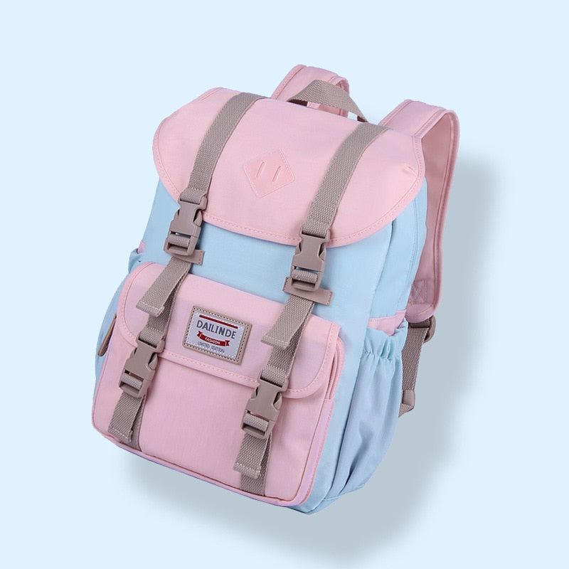 Lightweight multi-compartment travel backpack – water-repellent with a capacity of 20–35 litres