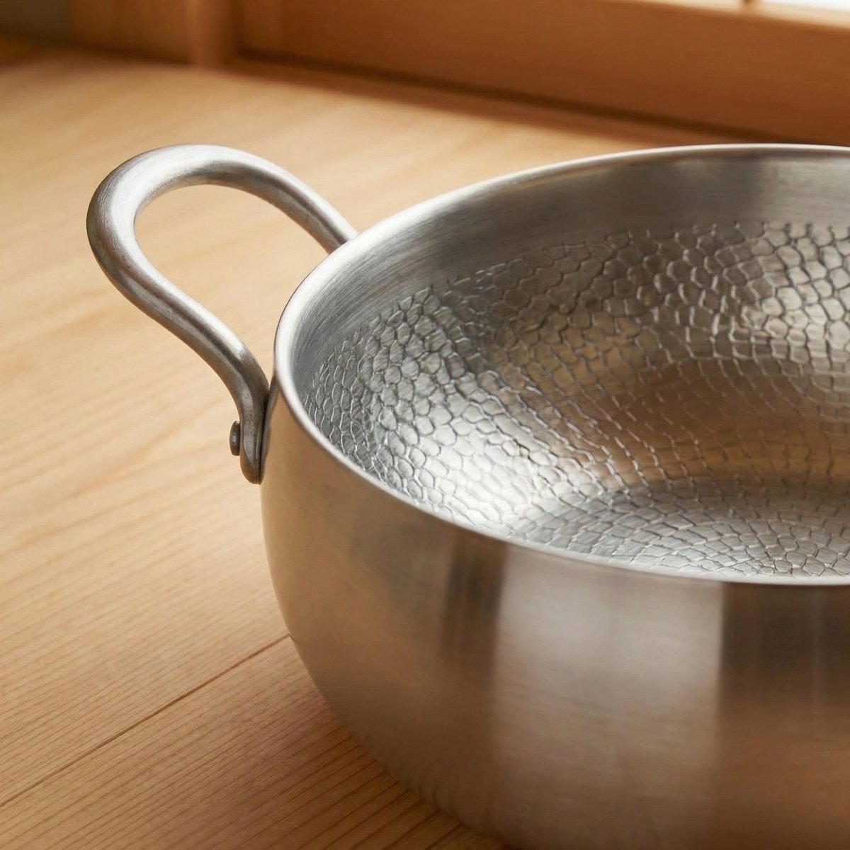 Hand-Hammered Deep Titanium Stockpot, PFAS-Free 3