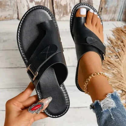 Orthopaedic women's leather sandals with hallux valgus correction – Livia
