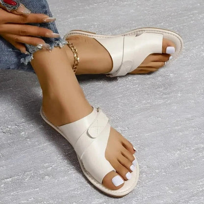 Orthopaedic women's leather sandals with hallux valgus correction – Livia