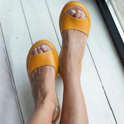 Orthopaedic ladies' comfort sandals with low heel – Livana