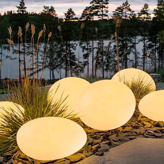 Atmospheric Wireless Garden Lamp - LumaStone