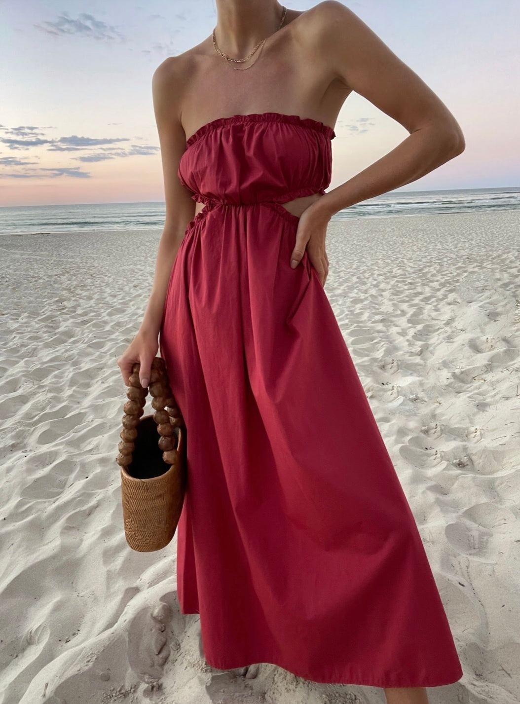 Pink sleeveless Bohemian-chic dress with a relaxed fit – Elira