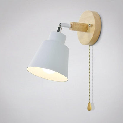Wall lamp with pull switch - TwistGlow