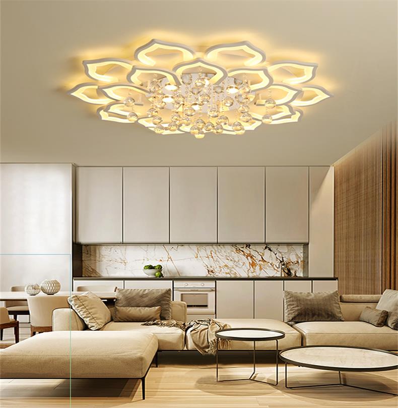 Crystal Lotus Ceiling Lamp - LumiLotus