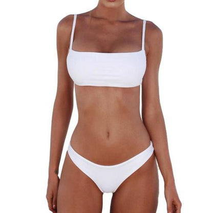 Bikini with adjustable straps and a flexible fit – Kaila