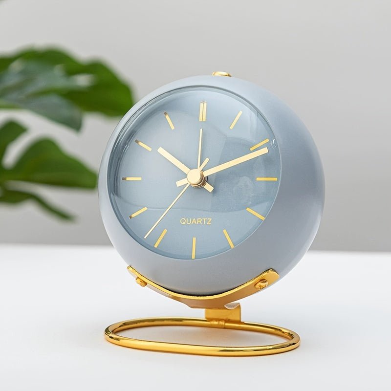 Retro Analog Alarm Clock – Buzzley