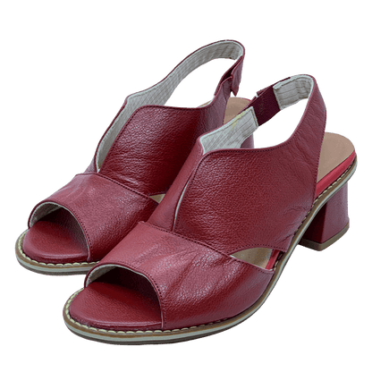 Women’s leather sandals with heel & comfort footbed – Selina