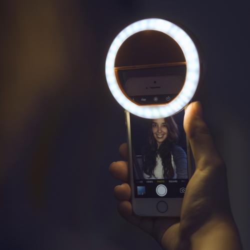 Portable Selfie Ring Light - GlowSnap