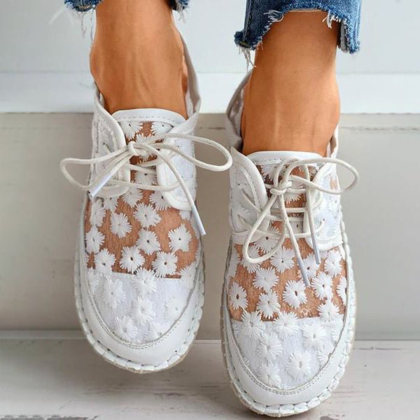 Autumnal embroidered floral shoes with supportive footbed – Lucine