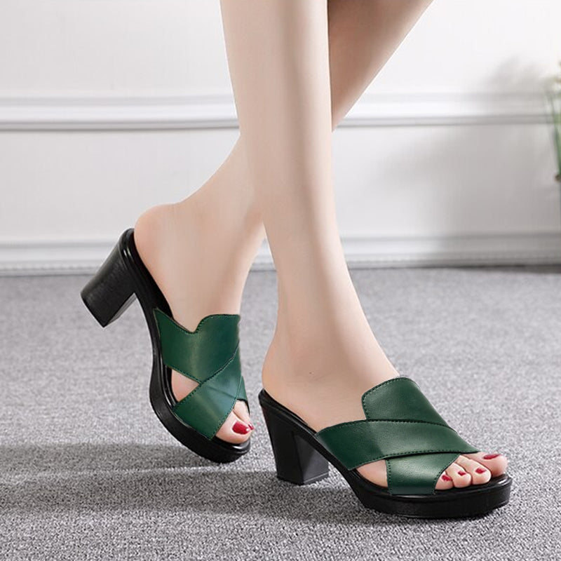 Fashionable platform sandals with block heel – Valeria
