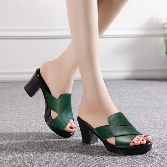 Fashionable platform sandals with block heel – Valeria