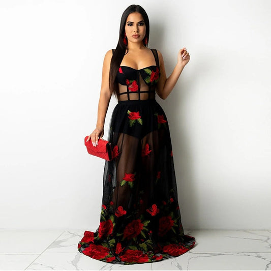 Maxi dress with floral embroidery and spaghetti straps – Rosalie