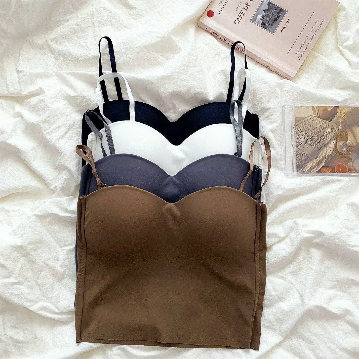 Set of 4 lightweight tank tops with built-in bandeau bra - Tiana