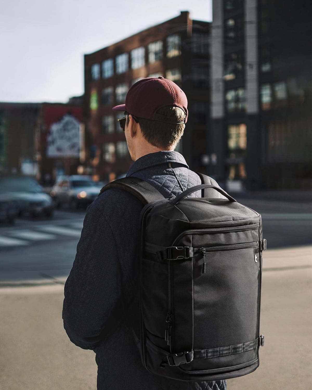 38L TSA-friendly hand-luggage travel backpack with laptop compartment