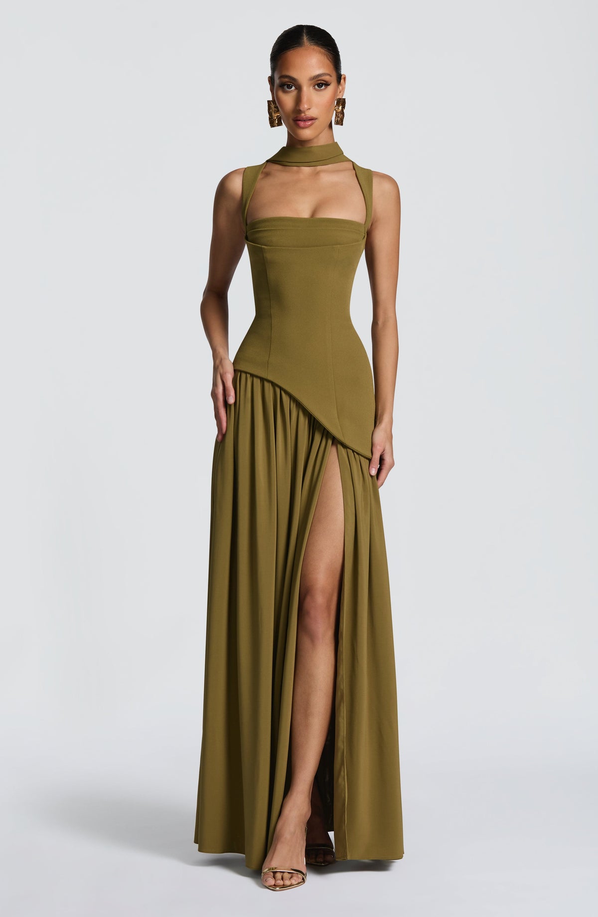 Flowing Chiffon Maxi Dress with Lace-Up Back 1