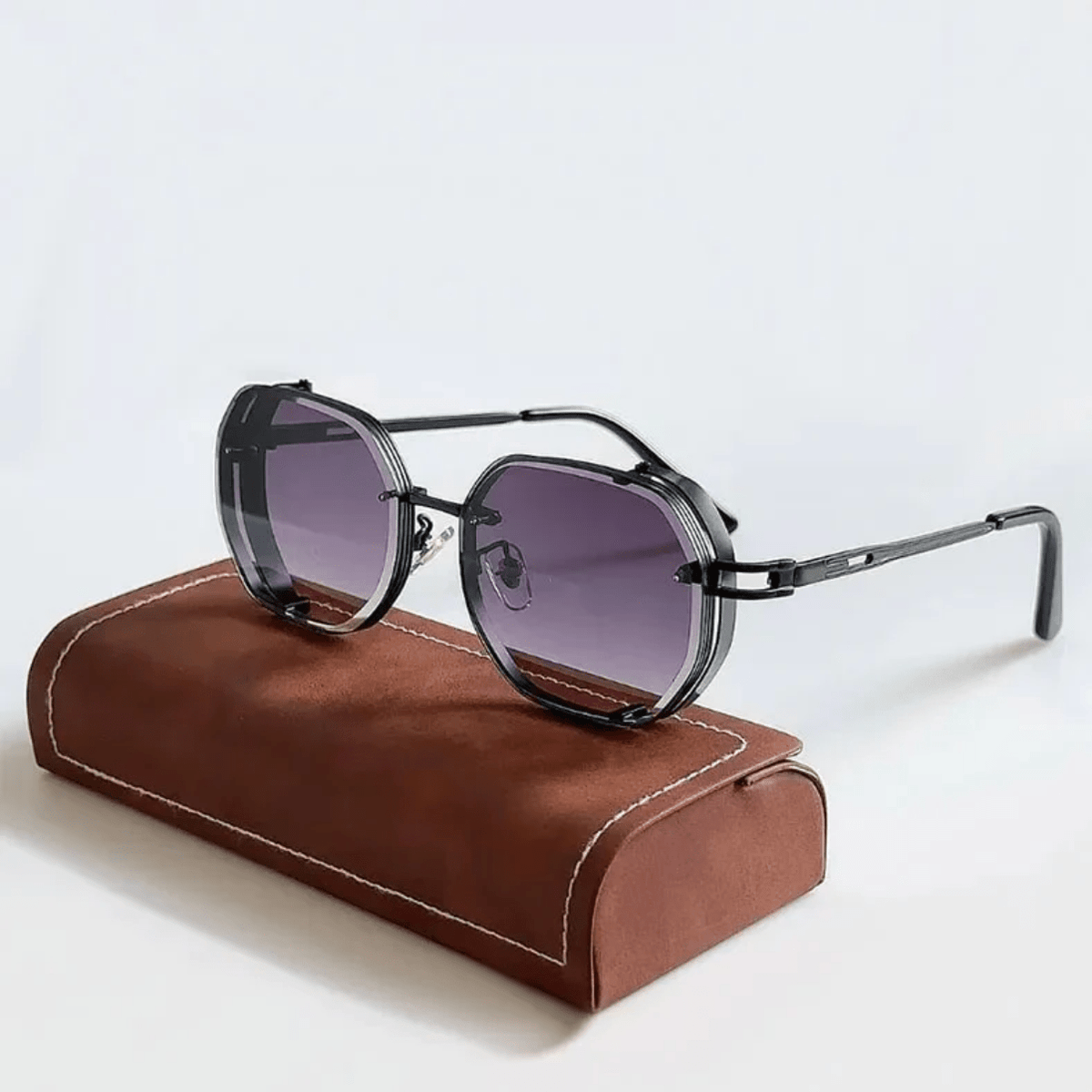 Premium men's sunglasses with an elegant frame – UrbanValence