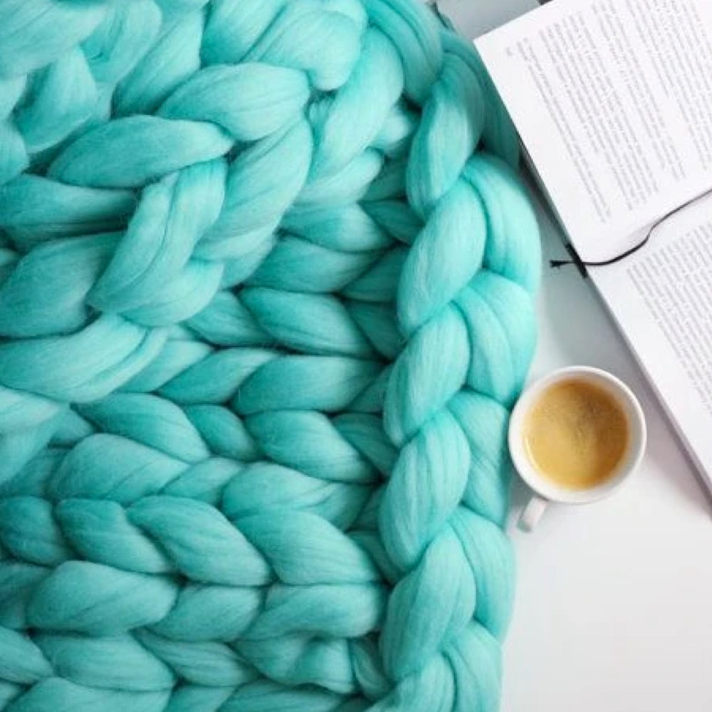 DIY Chunky XL Wool Yarn for Super Soft Blanket - CosyWeave
